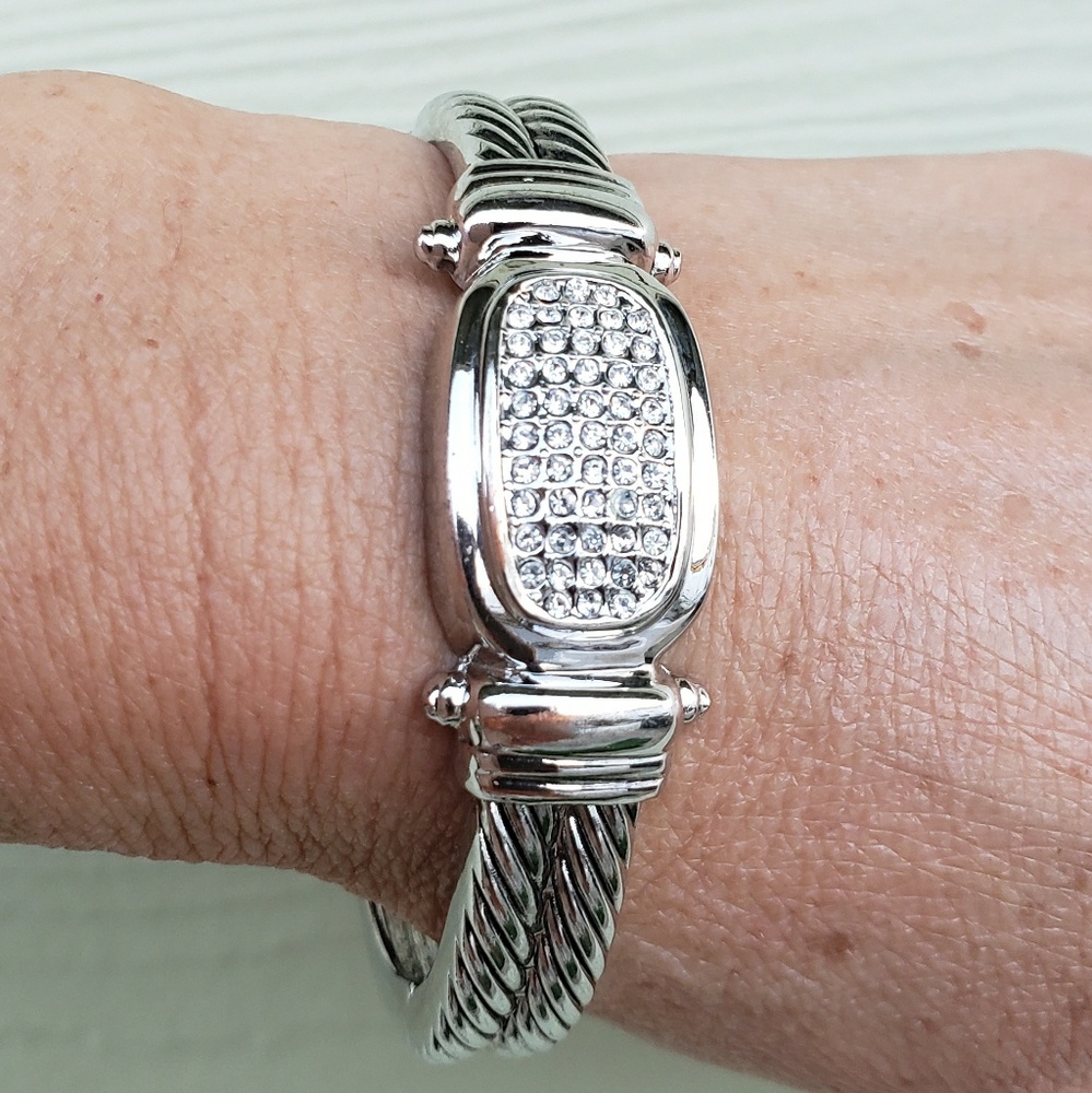 Park Lane Costume Jewelry Bangle Bracelet